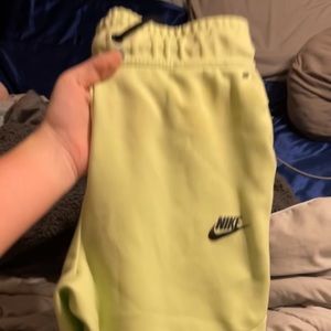 Nike Tech Sweatpants